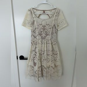 Lace overlay cream party dress
